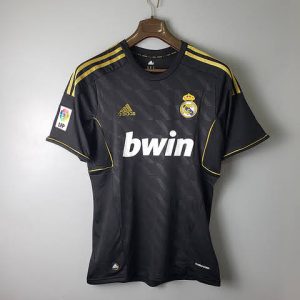 camiseta retro Real Madrid 2011